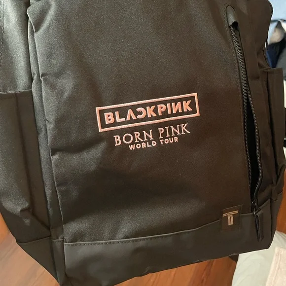 Blackpink Backpack - PINK PIT VIP EXPERIENCE BORN PINK Exclusive Merch New! Blackpink Born Pink World Tour VIP Backpack + VIP  main image 2